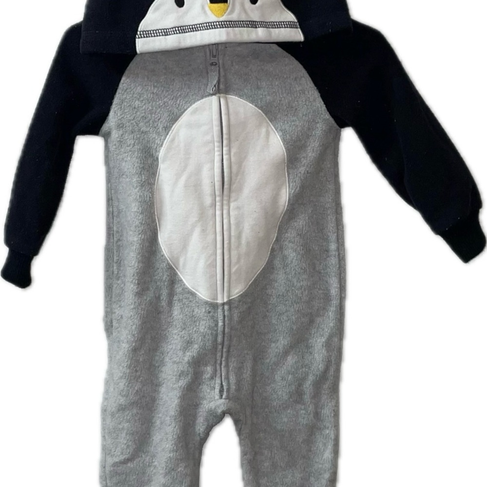 Carter’s 12M Penguin Fleece Hooded Jumpsuit Gray Black One-Piece Romper Costume
